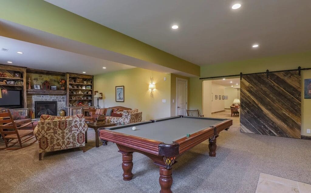 English Cottage Basemenet