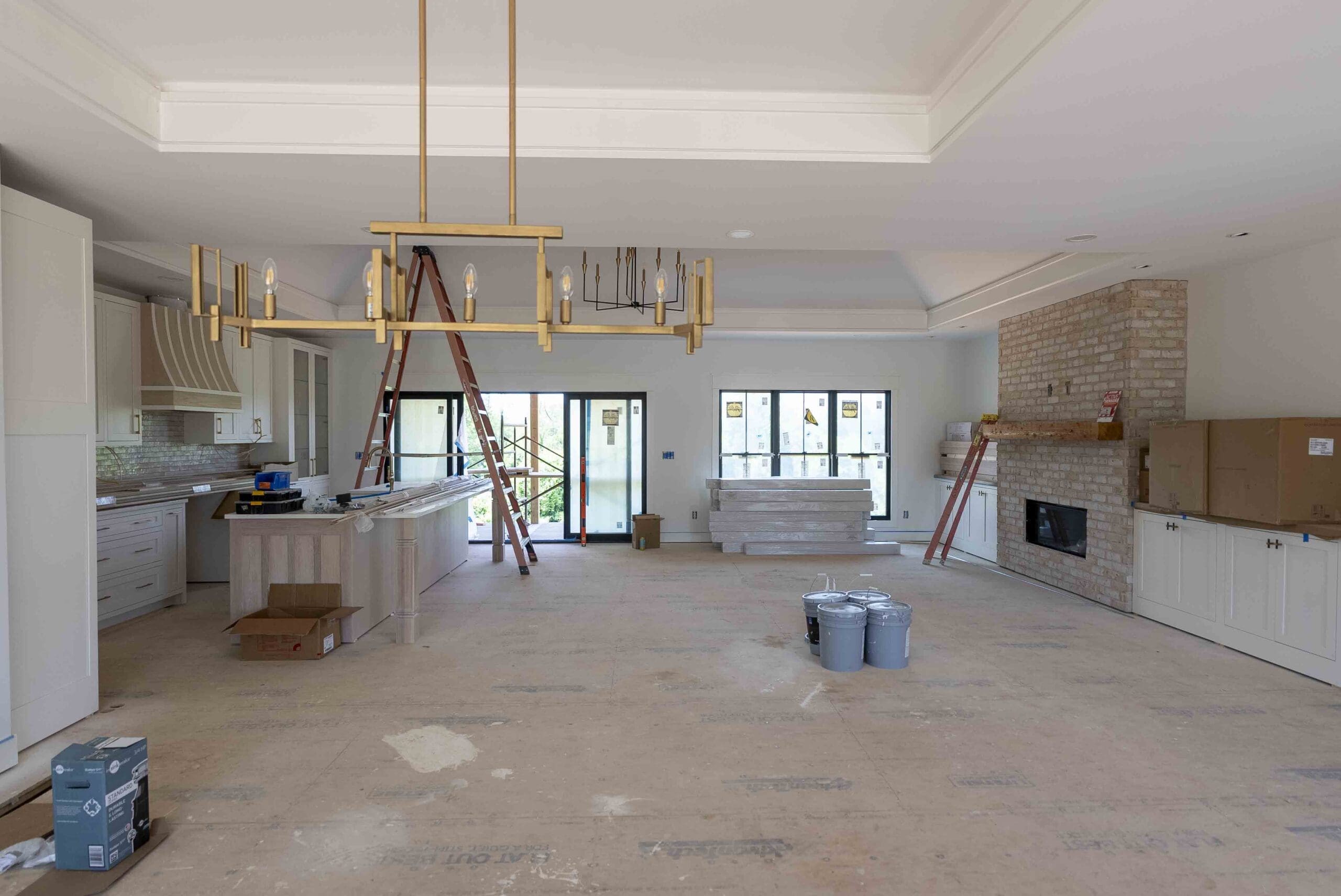 paramont-homearama-kitchen-living-room